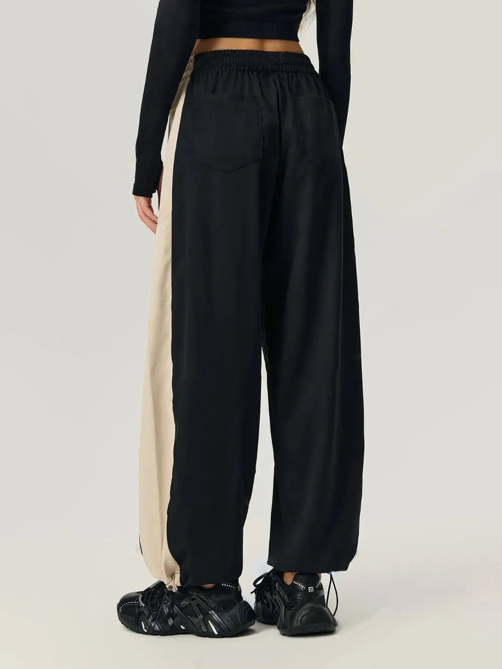 Noa - Pantalones con Bajo de Cordón y Cintura Elástica en Contraste
