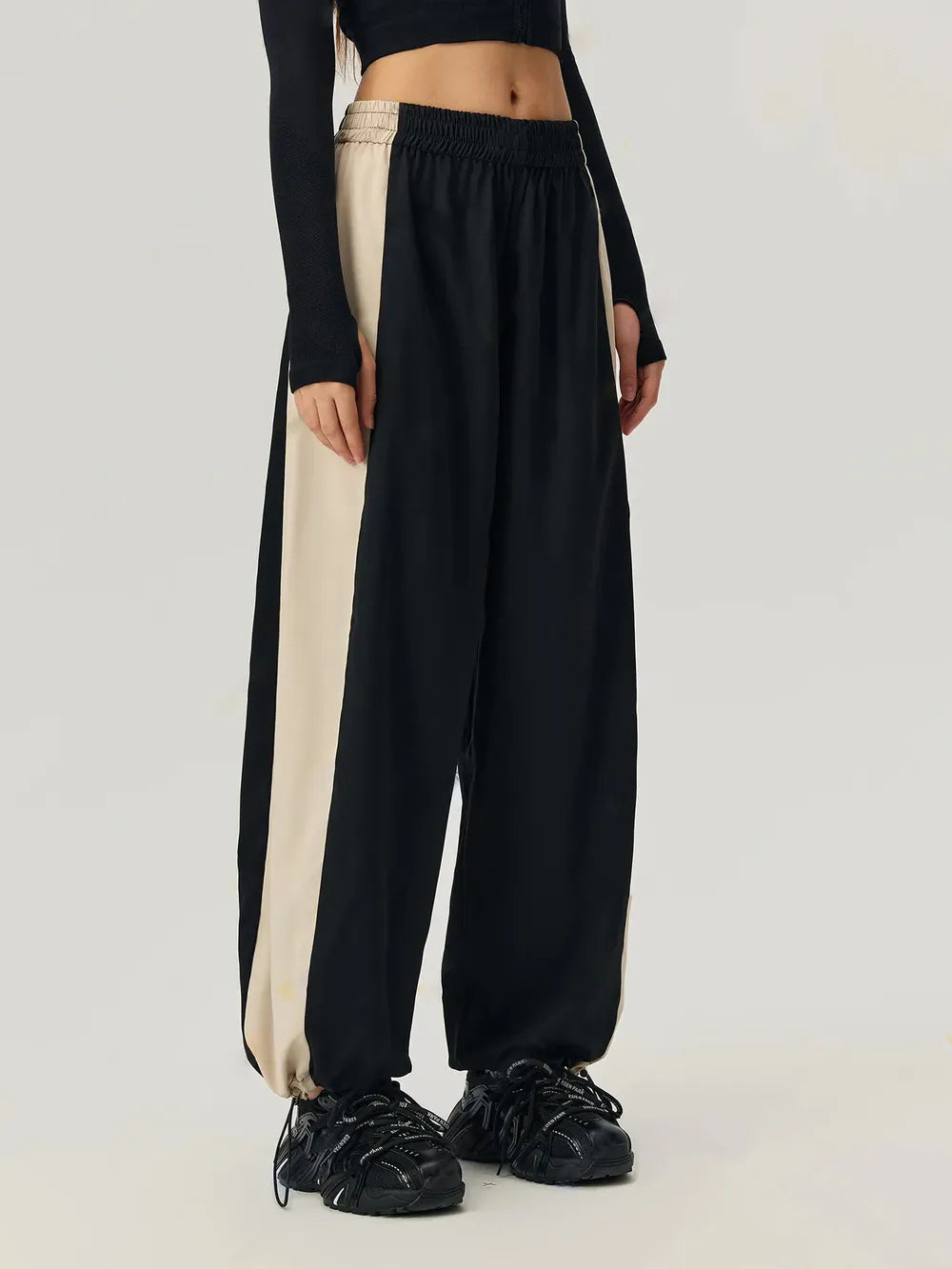 Noa - Pantalones con Bajo de Cordón y Cintura Elástica en Contraste