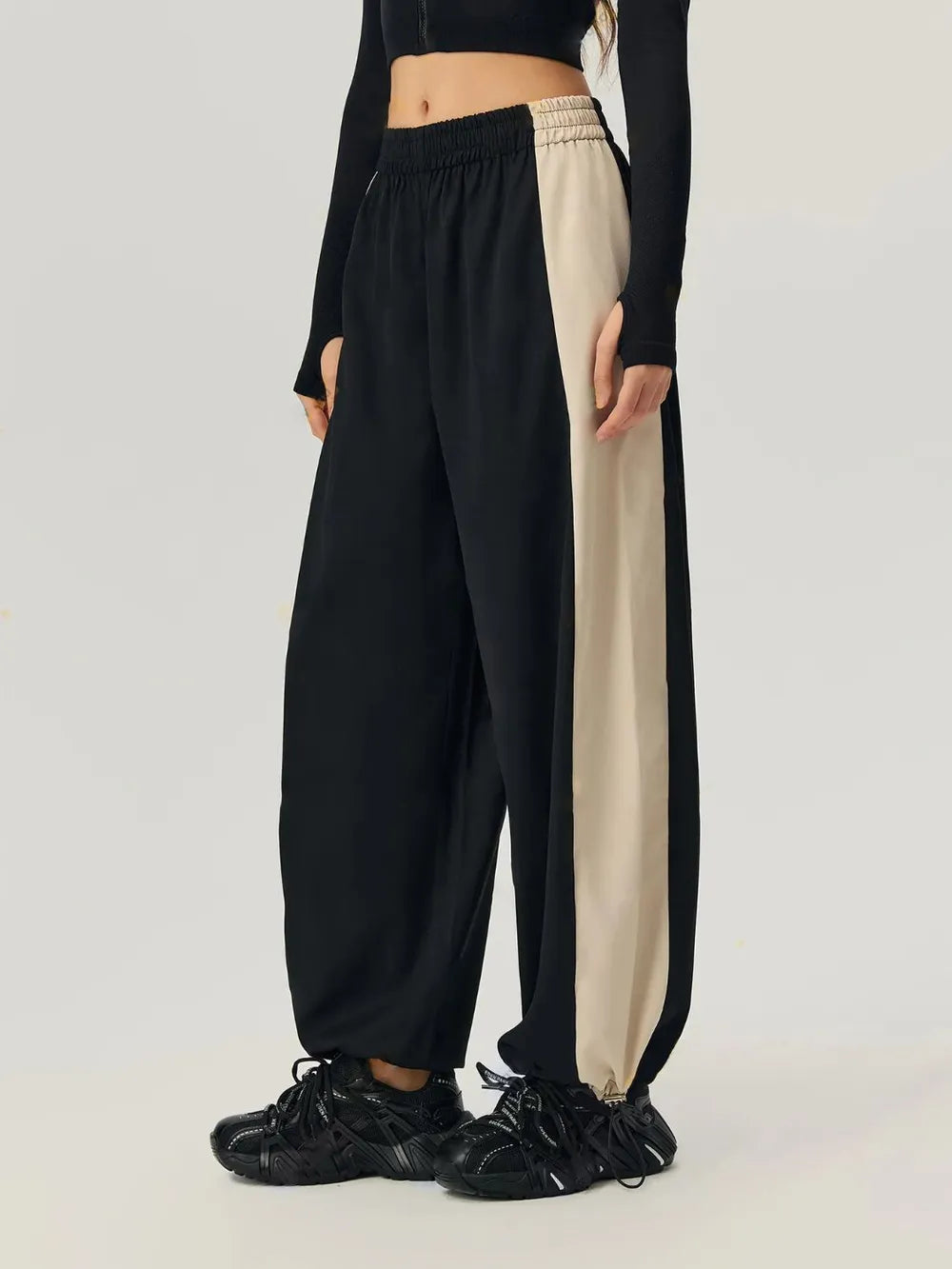 Noa - Pantalones con Bajo de Cordón y Cintura Elástica en Contraste