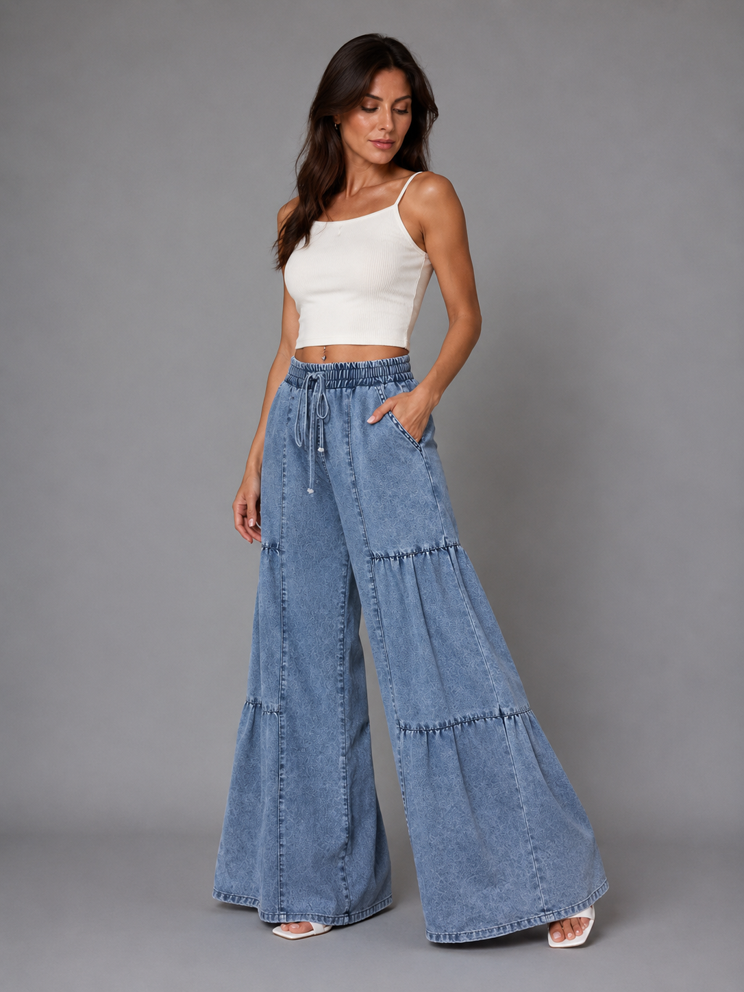 Clara -🌿 Pantalón ancho de tiro alto – estiliza las piernas, marca la cintura y disimula imperfecciones, perfecto para blusas, camisetas y blazers 👖