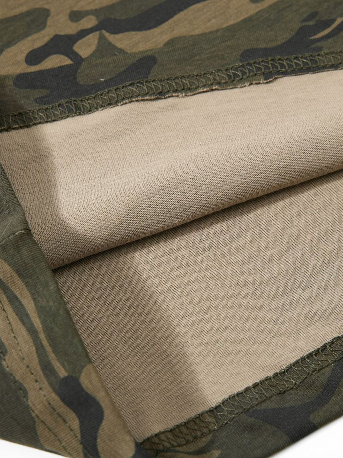 Camiseta de manga corta de camuflaje