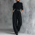 Conjunto elegante para mujer: top de cuello alto y pantalón de cintura alta