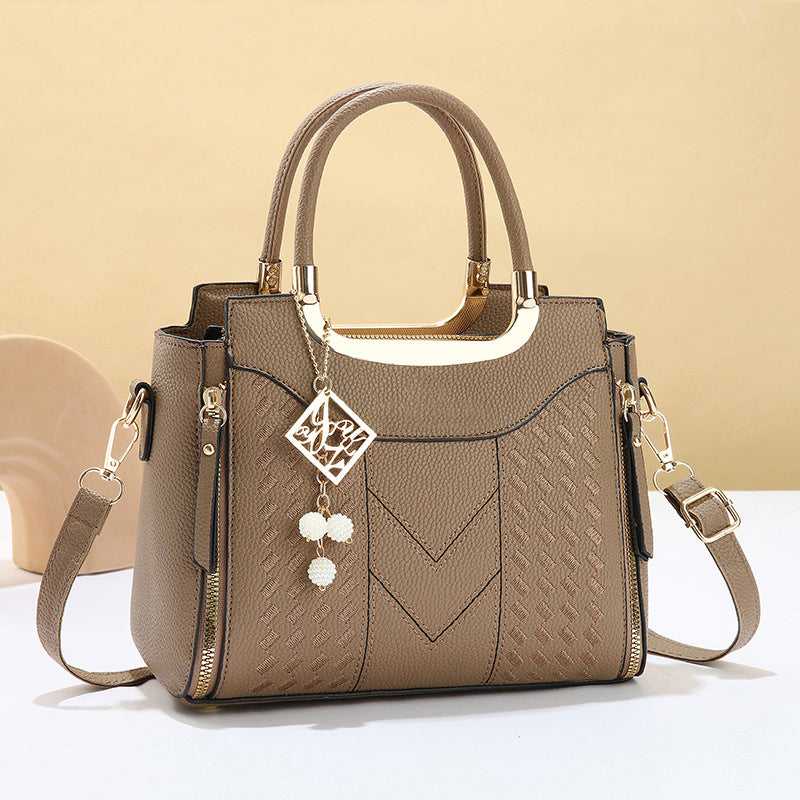 Bolso de Mujer con Costuras en V