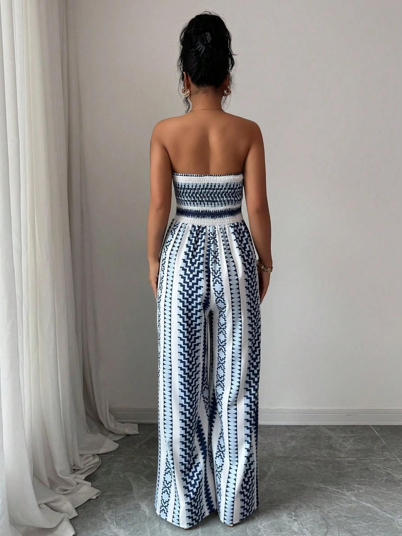 Grecia - Jumpsuit Geométrico con Escote Halter y Abertura Lateral